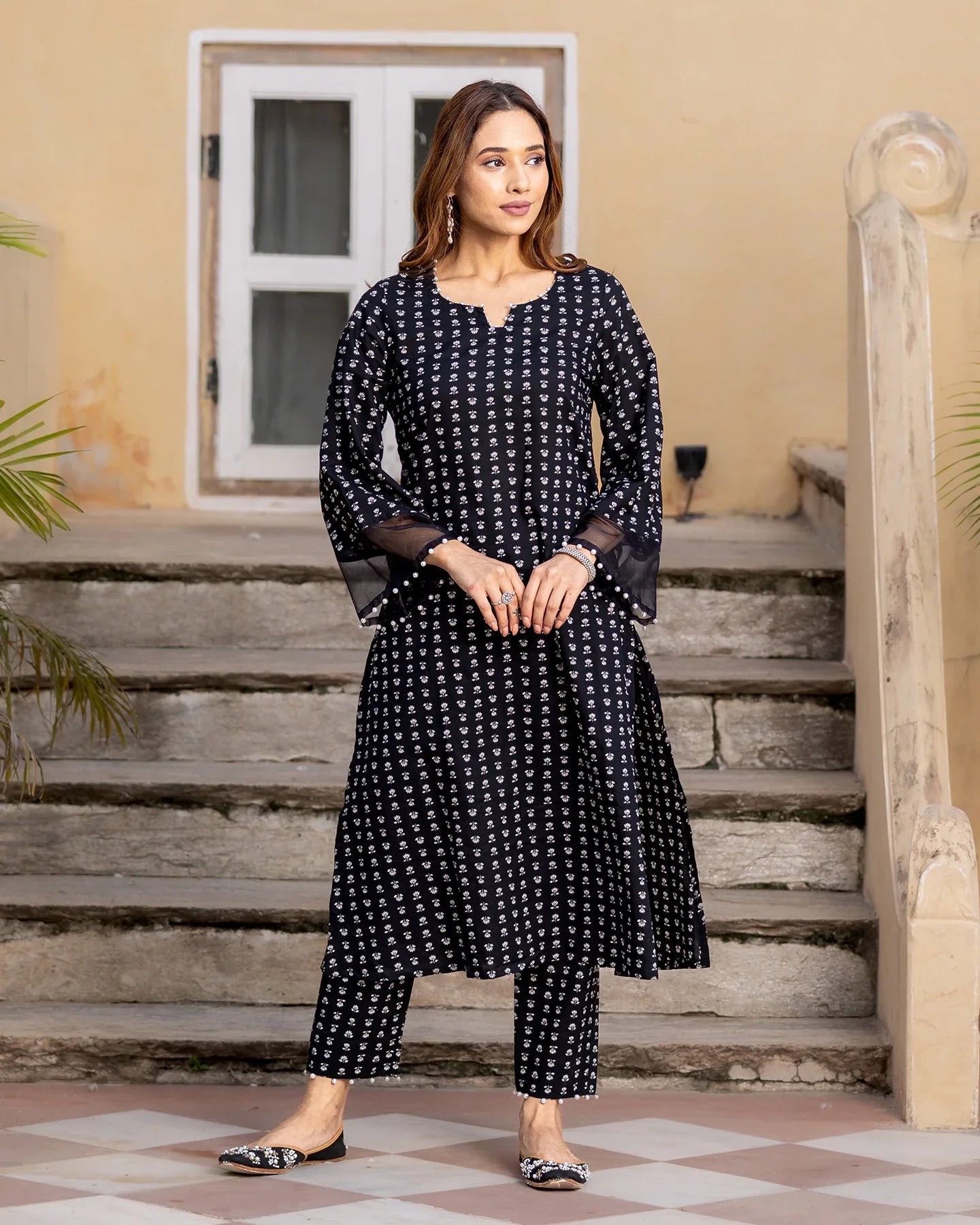 BLACK PRINTED COTTON KURTA SET - Bold Beautiful