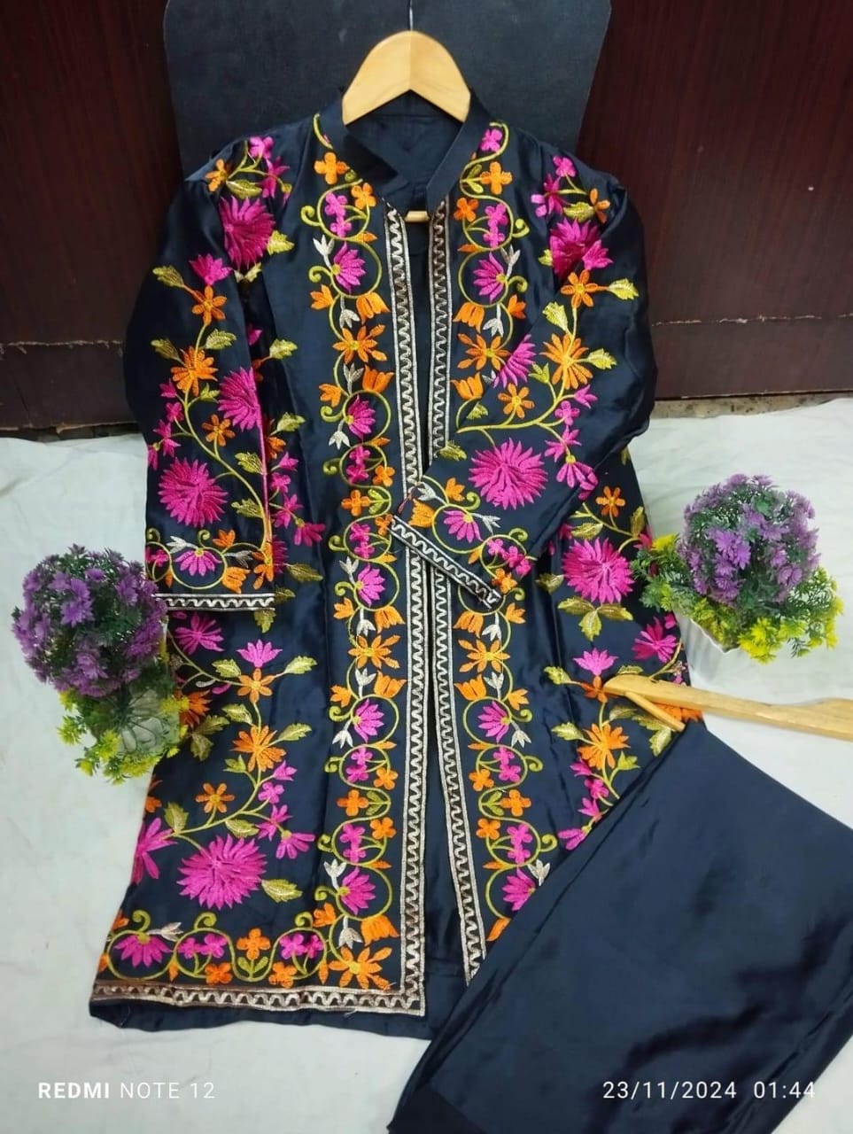 Embroidered Shamoz Silk Women's Suit ,3 Pcs Ensemble - Bold Beautiful