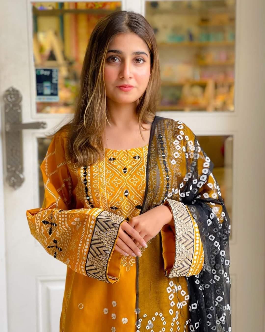 3 Pcs Women's Stitched Katan Silk Printed Suit - Bold Beautiful